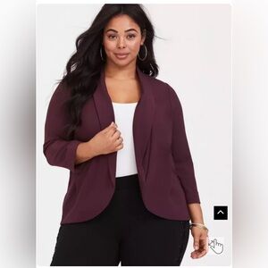 Torrid Burgundy Crepe Boyfriend Blazer Size 4